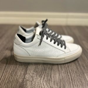 🚫 SOLD P448 size 8 shoes